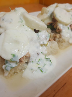 Una foto de Tartar de coliflor y atún a mi manera