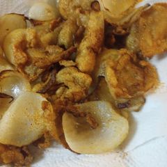 A picture of Gribenes /Fried Onions and Crispy Chicken Skins.