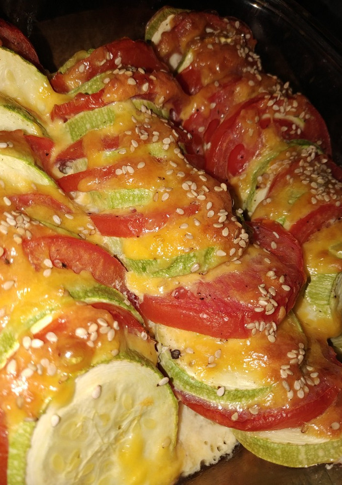 Una foto de "Pastel" de Zucchini y Tomate 🍅🥒