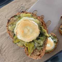 A picture of Tartines chèvre et poireaux.