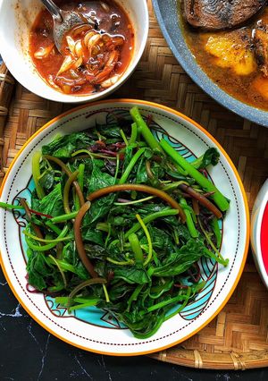Hình của món Rau Dền Luộc Chấm Mắm Nêm.