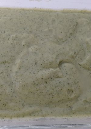 Une photo de Velouté de courgettes au chèvre/basilic