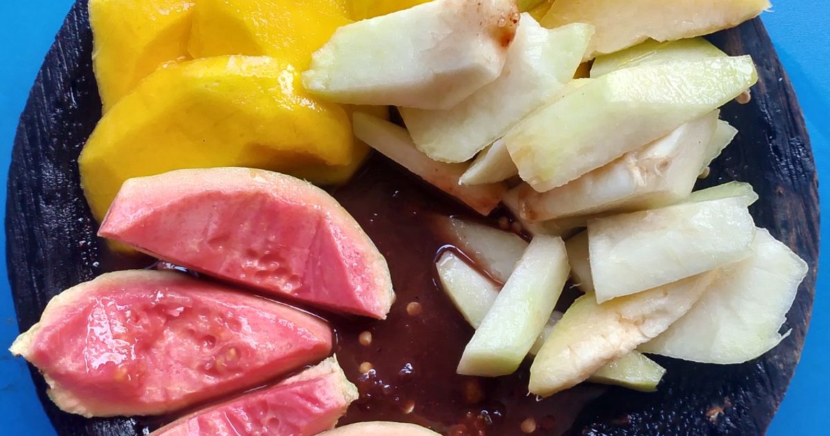 Rujak colek khas bali