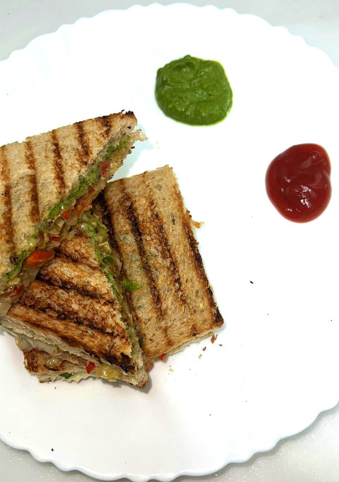 ગી્લ્ડ સેન્ડવીચ રેસીપી મુખ્ય ફોટો