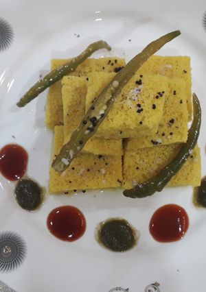 A picture of Khaman dhokla.