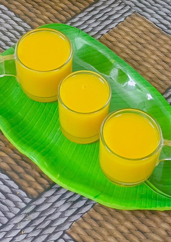A picture of Indian Gooseberry Turmeric drink.