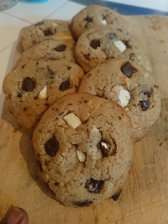 A picture of Decadent chocolate chip cookies. #snacksrecipecontest.