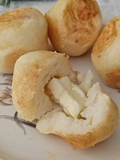 Una foto de Buñuelos de Yuca Rellenos con Queso