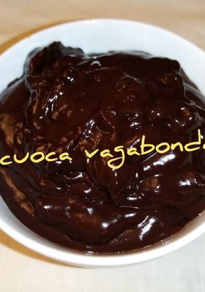 Foto di Crema al Cioccolato Fondente (senza uova)