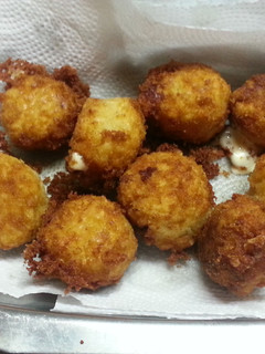 Una foto de Croquetas de arroz