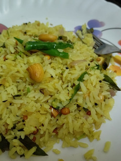 அவல் உப்மா(aval upma recipe in tamil) செய்முறை முக்கிய புகைப்படம்