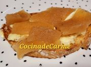 Una foto de membrillo con tapas