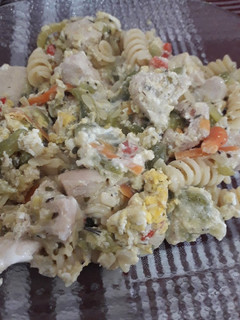 Una foto de Zapallitos revueltos con pollo