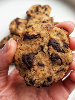 Una foto de 🌱🍪Cookies de tofu y almendras 🍪🌱