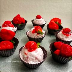 A picture of Chocolate Cups.