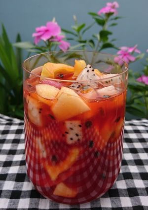 Hình của món Chè trái cây giải nhiệt ngày nắng.