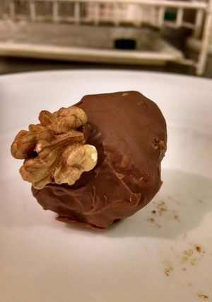 Una foto de Nueces confitadas cubiertas de chocolate