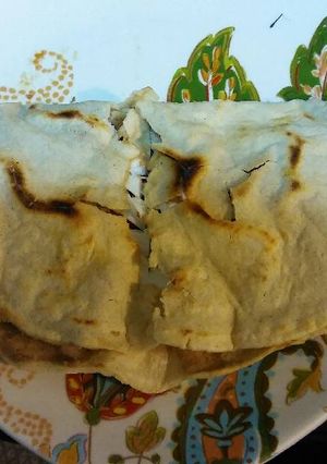 Una foto de Tlayuda de quesillo