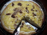 Pizza dulce con crema pastelera y nueces 😋😊