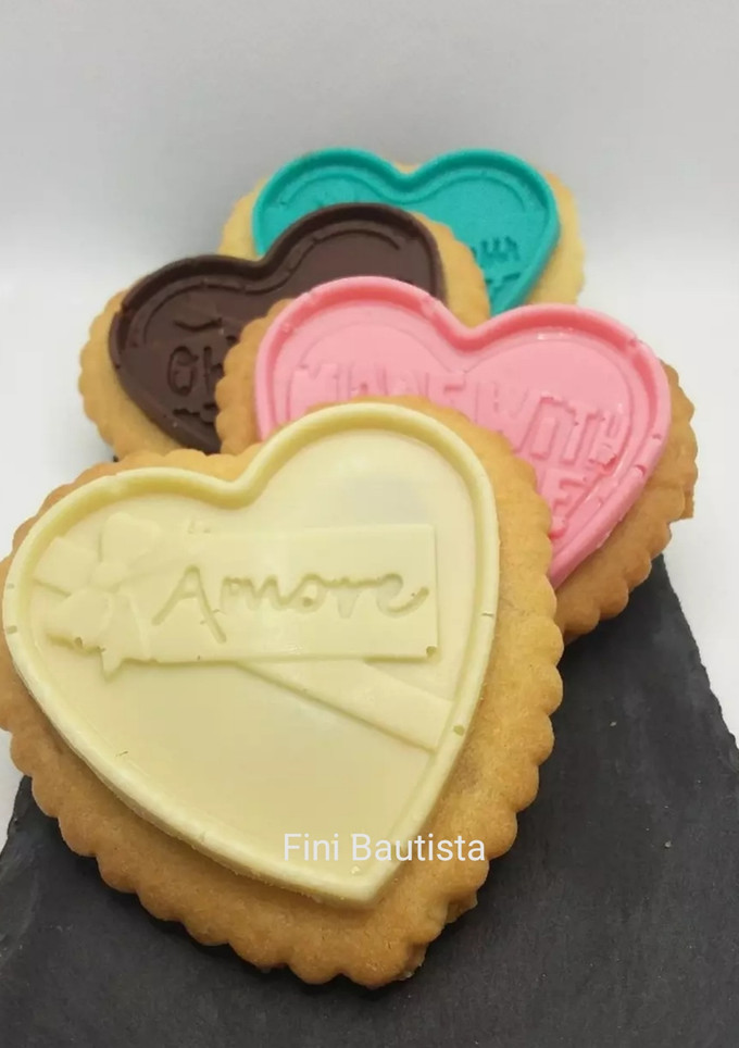 Una foto de Galletas de naranja y chocolate