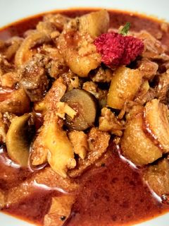 Gombás - csülkös pacal recept fotója