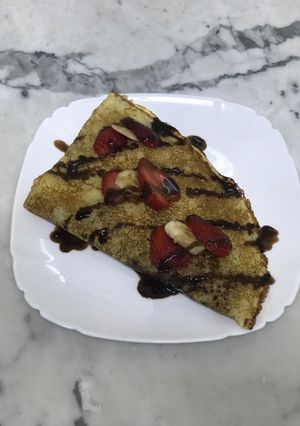 صورة لوصفة 😋كراپ بالموز و الفراولة 😋