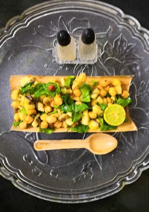 A picture of Nurti Salad.