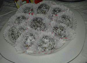 صورة لوصفة Large cake balls طابات الكيك /كيك بوبس