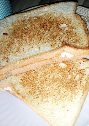 A picture of Toasted bread.