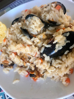 Una foto de Arroz con choritos