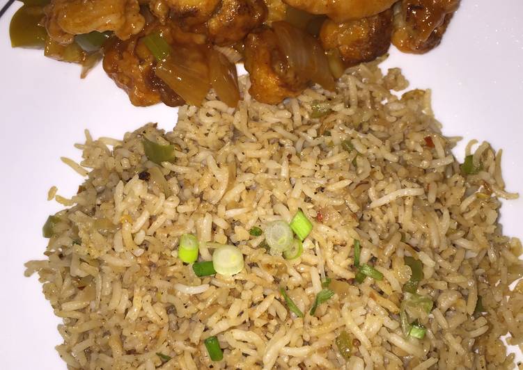 How to Make Any-night-of-the-week Burnt Garlic Fried Rice