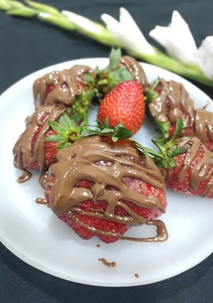 A picture of Chocolate Strawberries.