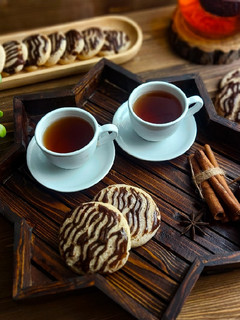 عکسی از دستور کلوچه هل و دارچین
