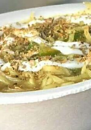 A picture of Maggi.