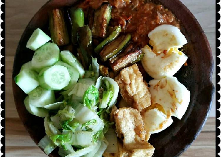 Resep Lalapan Sambal Kemiri Anti Gagal