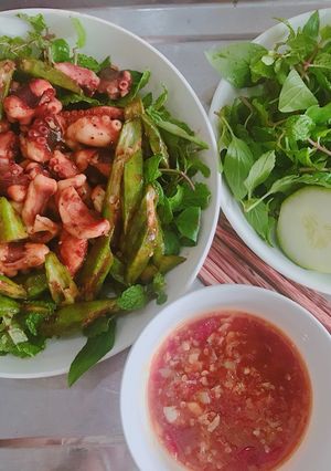 Hình của món Bạch Tuột Nướng Cay.