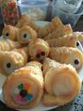 Horn pastry / kue cumcum