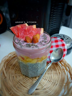 Foto resep Chia Seed & Yogurt Pudding