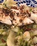 Filete de tilapia con col escalfada. 100% libre de grasa