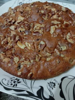 A picture of Dates and Walnuts cake 🎂.
