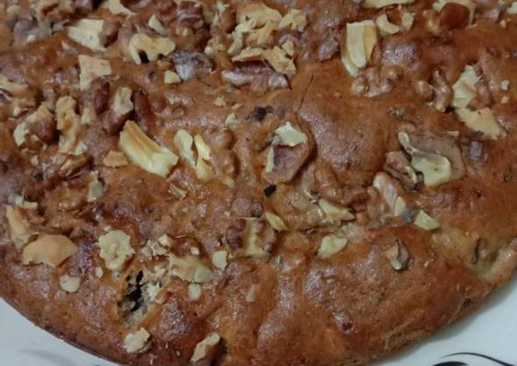 dates and walnuts cake ? recipe main photo