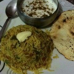 A picture of Mumbai style veg biryani.