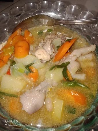Cara Mudah Membikin Resep Sop tulang &amp; ceker ayam yang Lezat Sekali Anti Ribet, Mantap