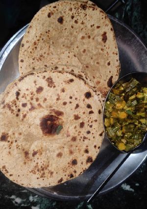 A picture of Masala bhindi.