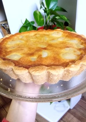 Una foto de Tarta de peras imperial