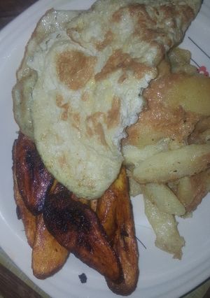 A picture of Plain plantain n egg.