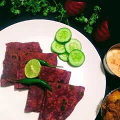 A picture of Beetroot paratha.