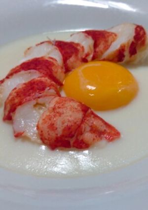流心蛋黄花雕蛋白慢煮龍蝦 的食譜成品照片