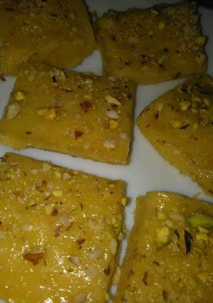 A picture of Mango barfi.