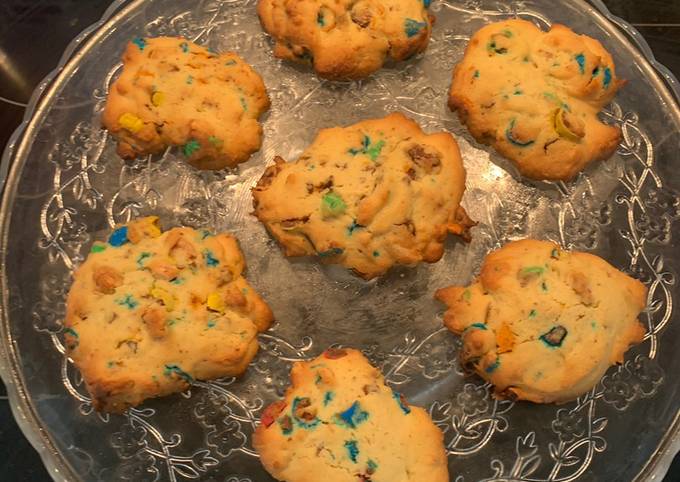 Le moyen le plus simple de Cuire Délicieux Cookies M&Ms